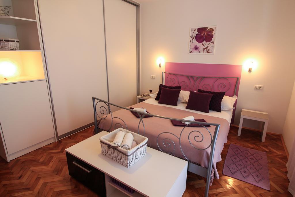 Apartments Lavanda Primošten Buitenkant foto